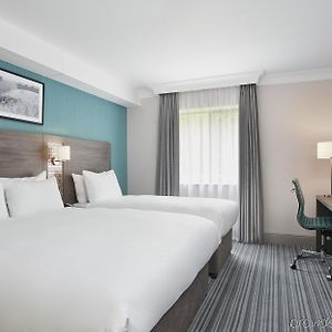 Jurys Inn East Midlands Airport (on-site)